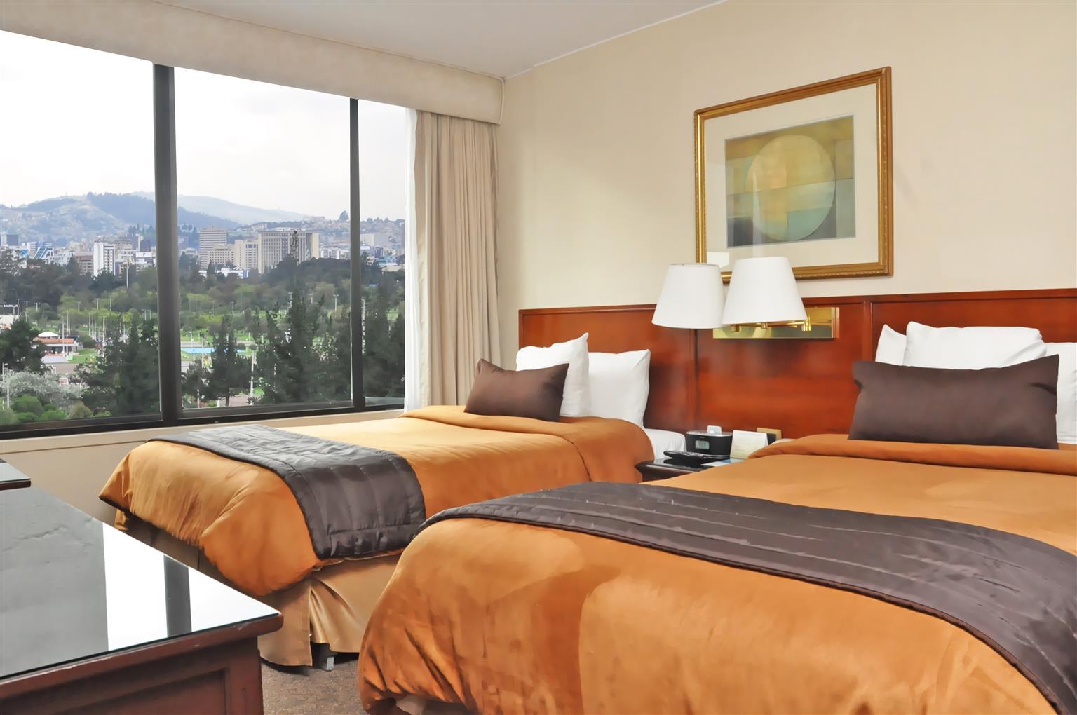 Best Western Cplaza Hotel Quito Bagian luar foto